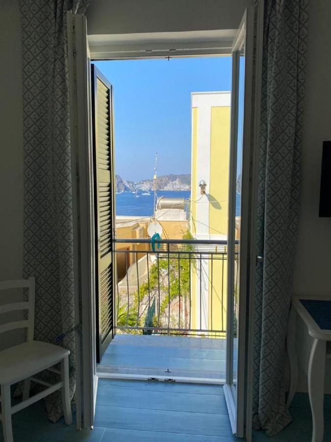 Sky Ponza - Immobilevante מראה חיצוני תמונה